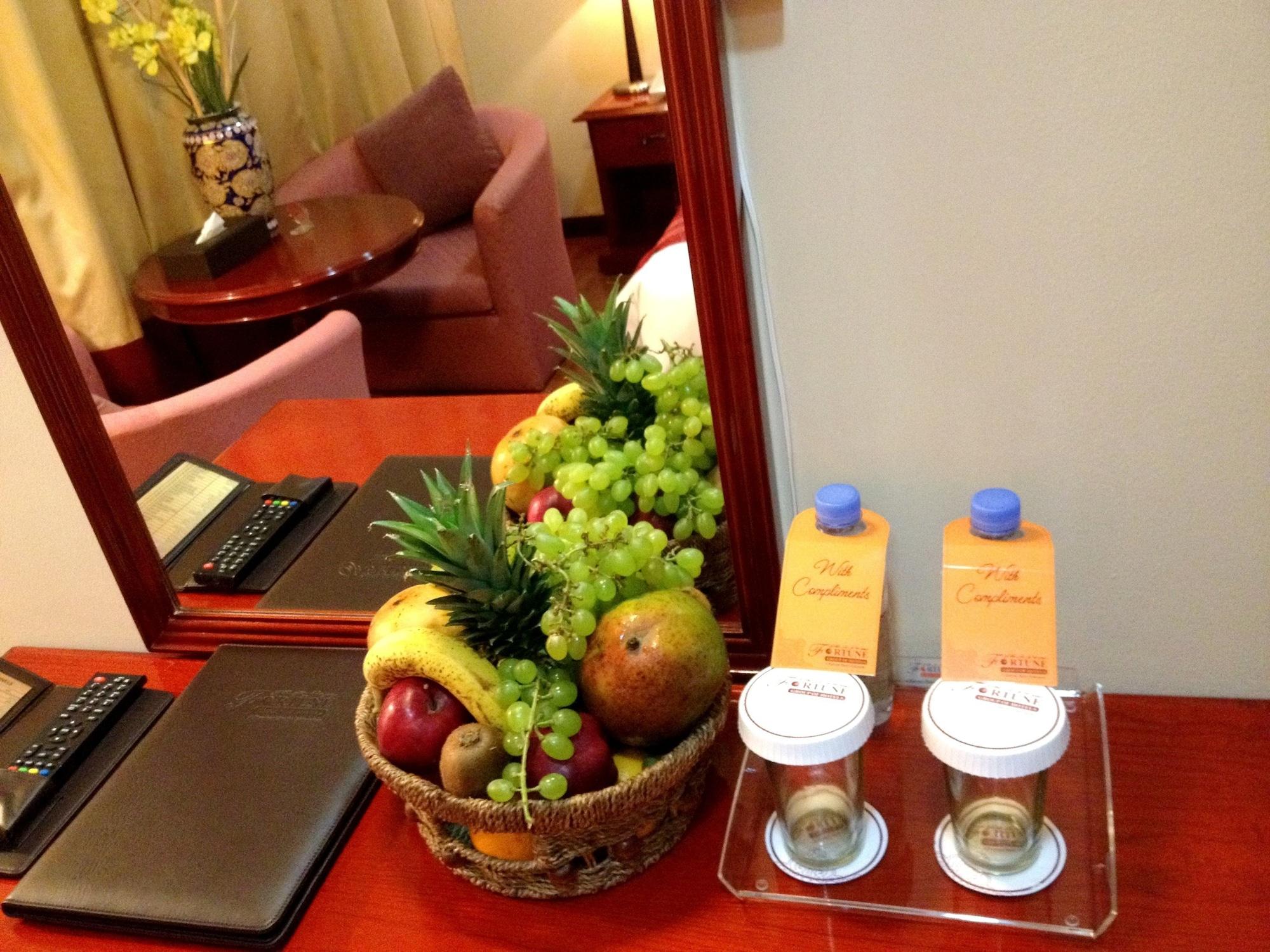 Fortune Hotel Deira Dubaï Extérieur photo