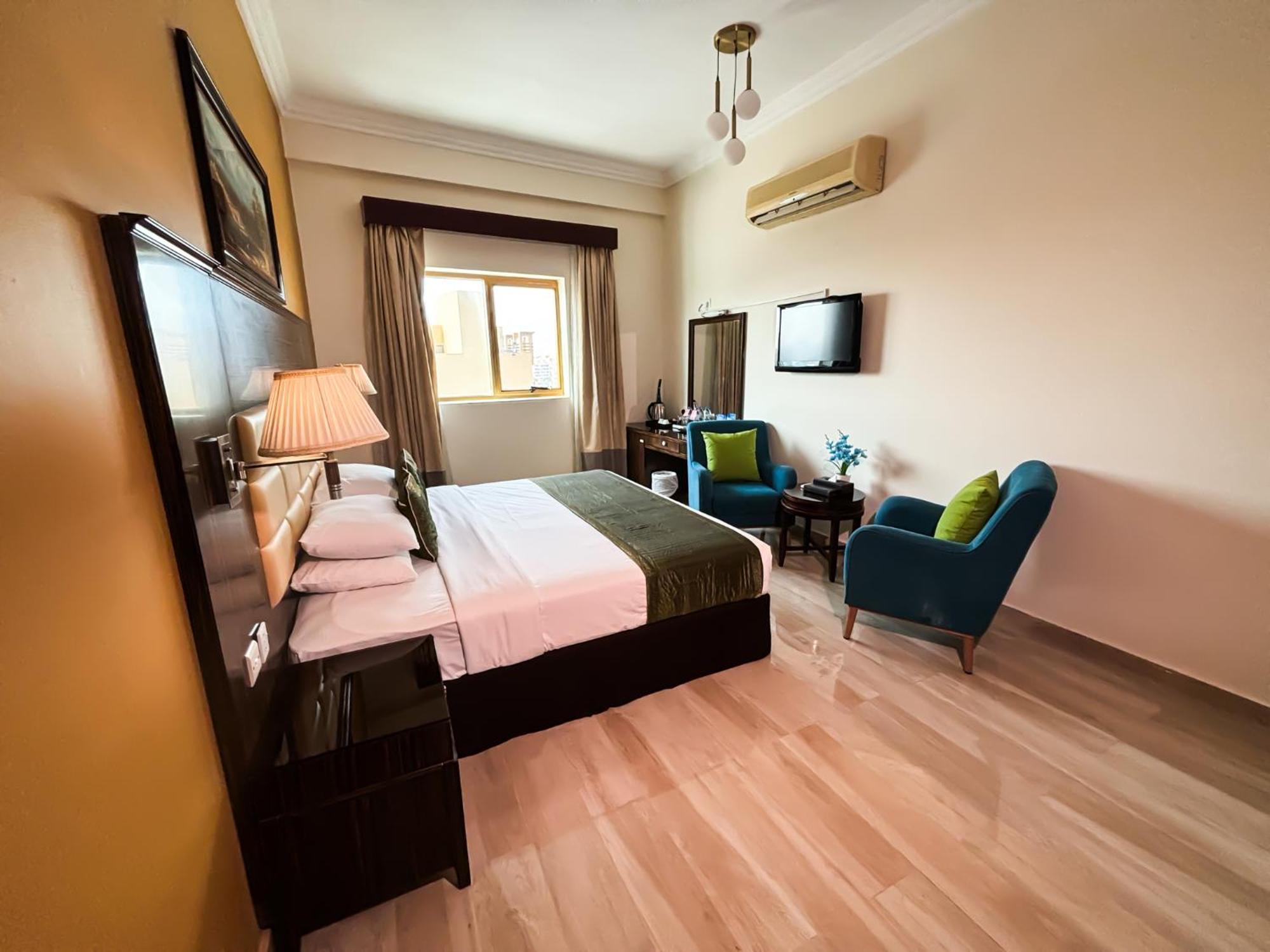 Fortune Hotel Deira Dubaï Extérieur photo